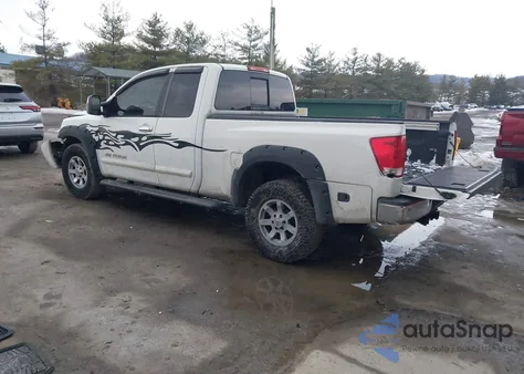 2005 Nissan Titan Se z USA, uszkodzony, nr VIN 1N6AA06B65N506871